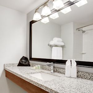 Standard King Room High Floor